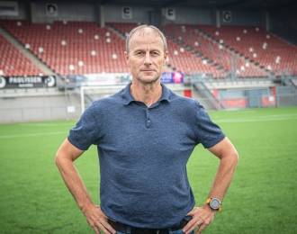 MVV zwaait clubman Ron Elsen uit